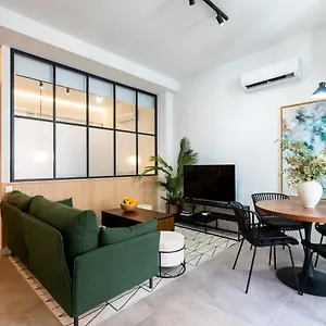 Cv Brand New 2br Triana By Covadon Street Sevilla