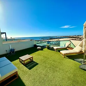https://villa-bruno.in-canary-islands.com