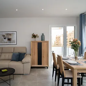 https://con-luz-propia-amplio-y-a-estrenar.1costadelsol.com